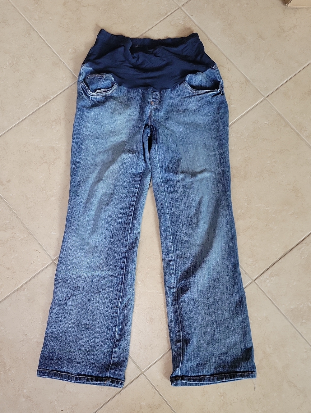 Maternity Wide-Leg Denim Jeans in Light Blue